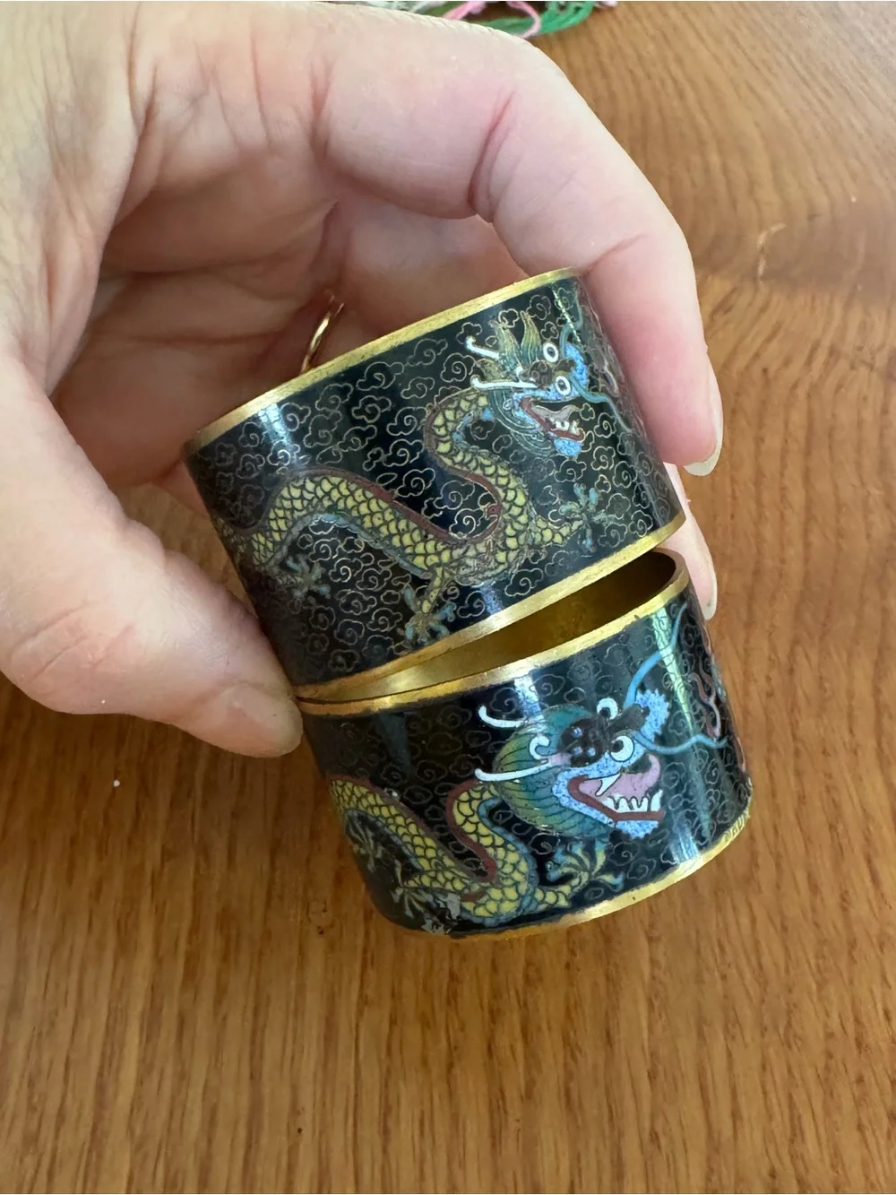 4 Vintage Cloisonné Napkin Rings Brass Enamel Floral Dragon Asian Design